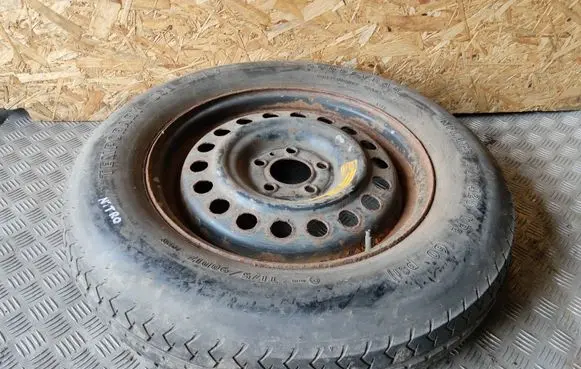 Dodge Nitro R17 spare wheel 17X4 T17590D17