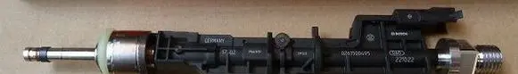 BMW 7 G11 G12 Fuel injector 0261500495