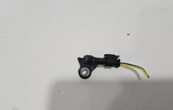 Mazda 2 Airbag deployment crash/impact sensor D09H57KC0