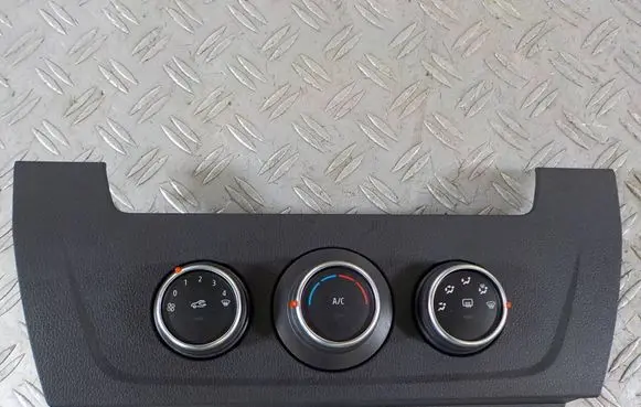 Renault Master III Climate control/heater control trim 