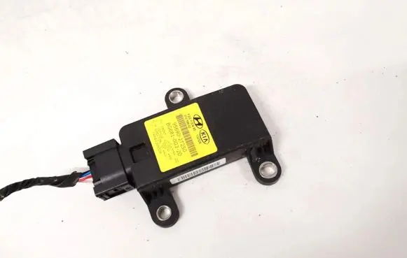 KIA Rio ESP acceleration yaw rate sensor 956902t250 95690-2t250