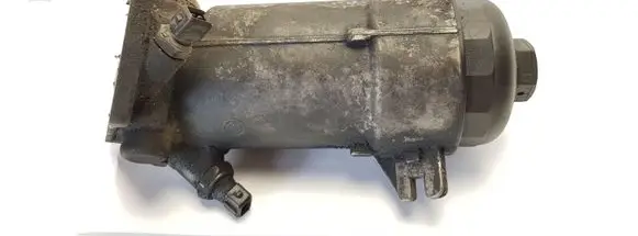 BMW 7 E38 Oil filter mounting bracket