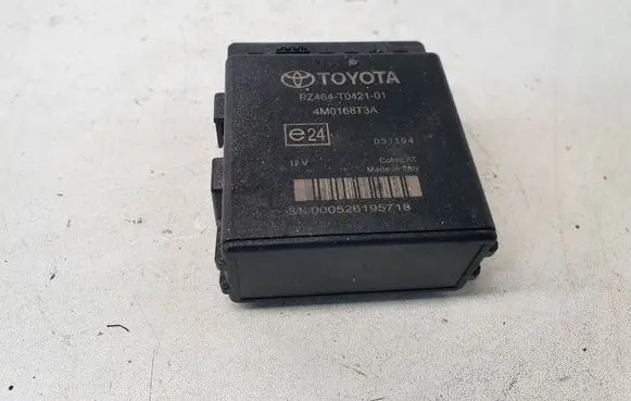 Toyota Avensis T250 Parking PDC control unit/module 4M0168T3A