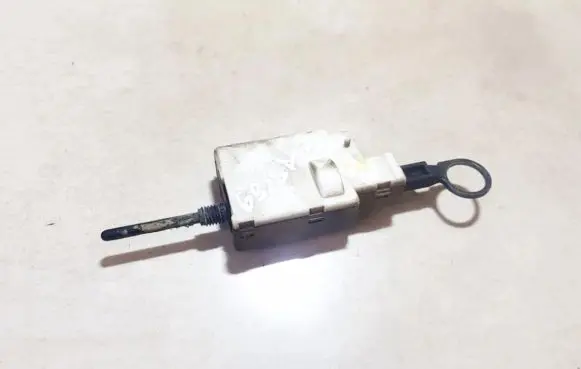 Renault Laguna II Central locking motor 97000037