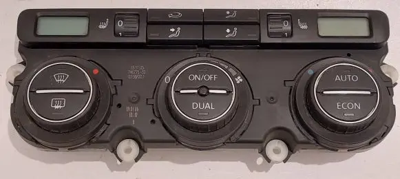 Volkswagen PASSAT B6 Climate control unit 74677532