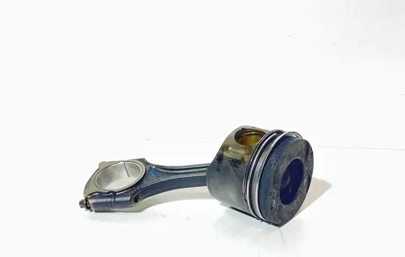 Mercedes-Benz C W204 Piston with connecting rod 646