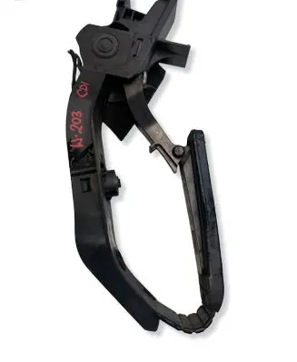 Mercedes-Benz C W203 Accelerator throttle pedal 2033000104