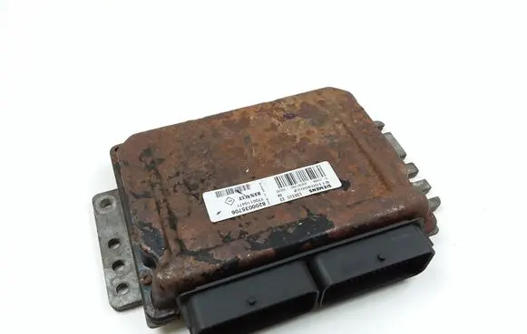 Renault Scenic I Engine control unit/module S110030032B 8200035706 7700110471