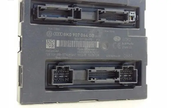 Audi A4 S4 B8 8K Comfort/convenience module