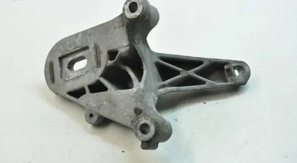 Mini One - Cooper Coupe R56 Engine mounting bracket 6788663