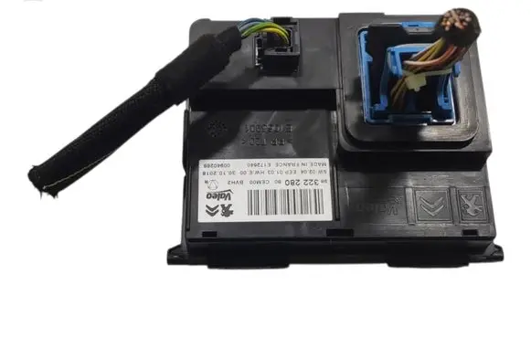 Citroen Jumpy Parking PDC control unit/module 9832228080
