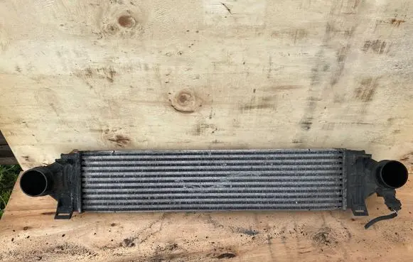 Volvo V70 Intercooler radiator 6G919L440DD 880655G