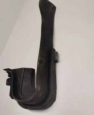 Porsche Macan (95B) Other engine bay part 95B823731A