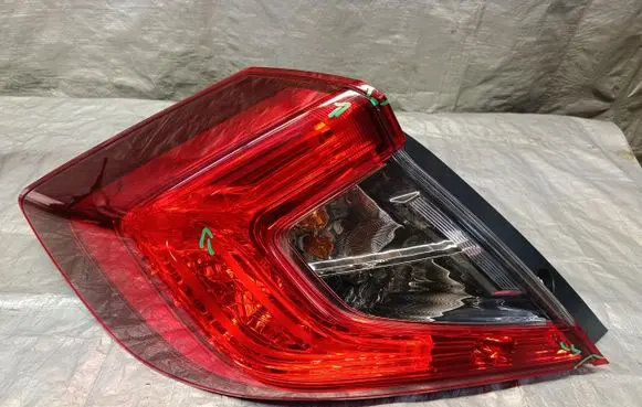 Honda Civic X Rear/tail lights 63212181350