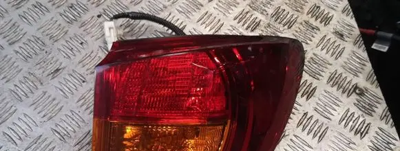 Lexus IS 220D-250-350 Rear/tail lights