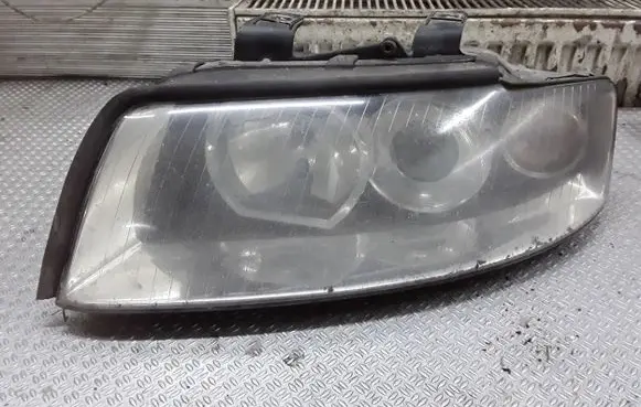 Audi A4 S4 B6 8E 8H Headlight/headlamp