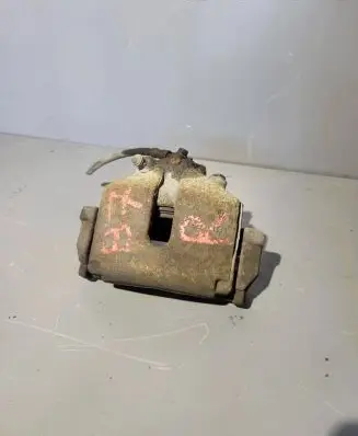 Volkswagen PASSAT B7 Front brake caliper