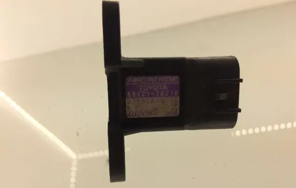 Toyota Avensis Verso Air pressure sensor 8942120210