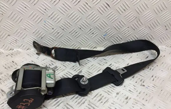 Nissan Qashqai Front seatbelt 86884JD00A E9047136 047136