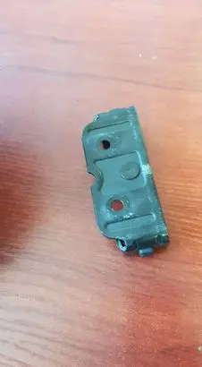 BMW 3 E46 Loading door lock loop/hook striker 8203771