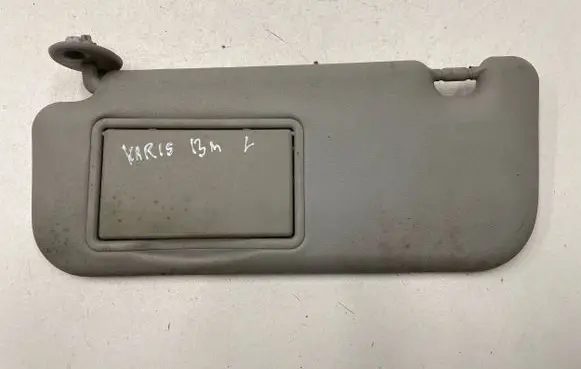 Toyota Yaris Sun visor