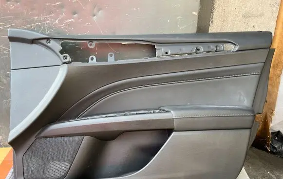 Ford Mondeo MK V Front door card panel trim braknumeruczci