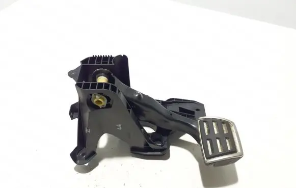 Volkswagen Golf VII Brake pedal 5Q1723058AK