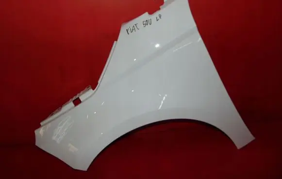 Fiat 500E Fender