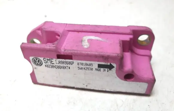 Seat Cordoba (6K) Airbag deployment crash/impact sensor IJ0909606P
