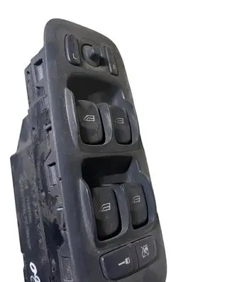Volvo XC90 Quarter vent window switch 31275226