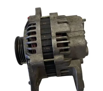 Mitsubishi L200 Generator/alternator 553389RI