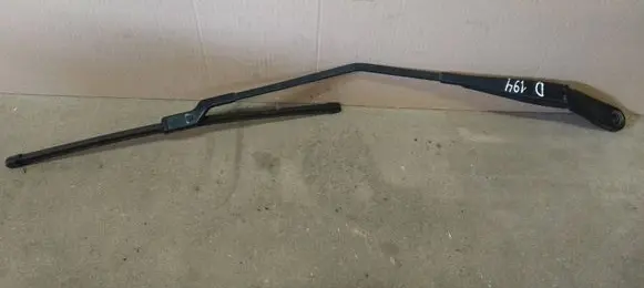 Volvo V40 Windshield/front glass wiper blade 31276063