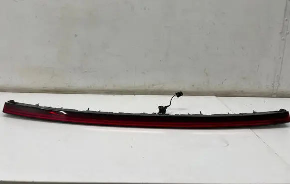 Tailgate rear/tail lights