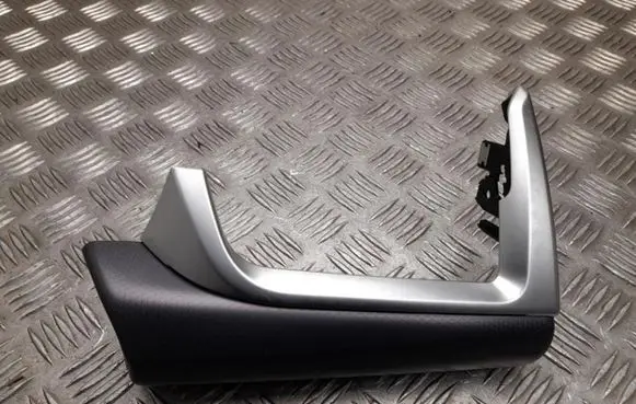BMW iX1 Radio/GPS head unit trim 9636256
