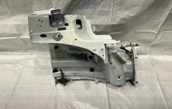 Jaguar E-Pace Front quarter panel 