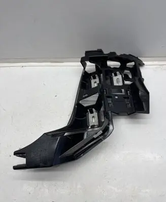 Mercedes-Benz GLE W167 Rear bumper mounting bracket A1678804000