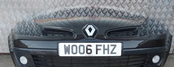 Renault Clio III Front bumper