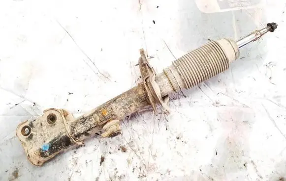KIA Sorento Front shock absorber/damper