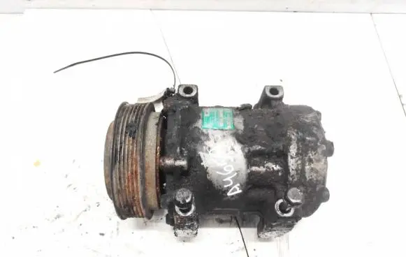 Renault Espace III Air conditioning (A/C) compressor (pump) 7700111298