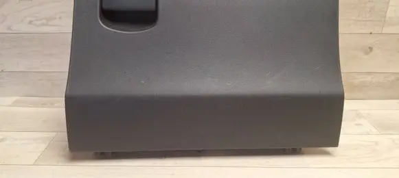 Toyota Yaris Glove box 555500D060 555510D060