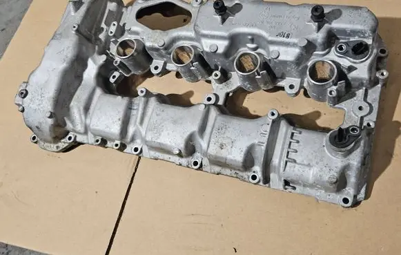 BMW X6 E71 Rocker cam cover 7566286