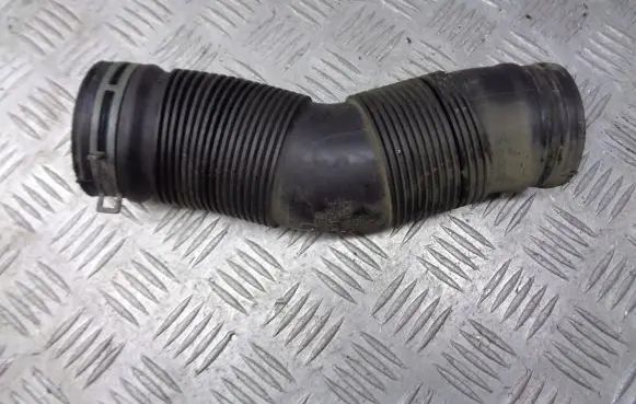 Seat Ibiza III (6L) Air intake hose/pipe 6Q0129684C