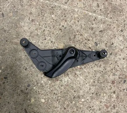 BMW 5 F10 F11 Engine bonnet (hood) release handle 9114002