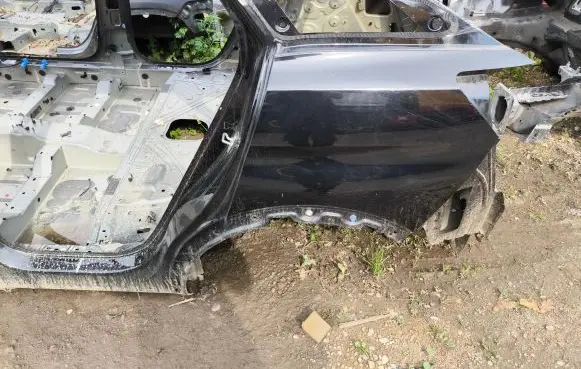 Rear quarter panel