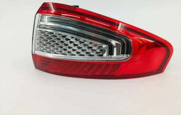 Ford Mondeo MK IV Rear/tail lights BS7113404A BS7113404C