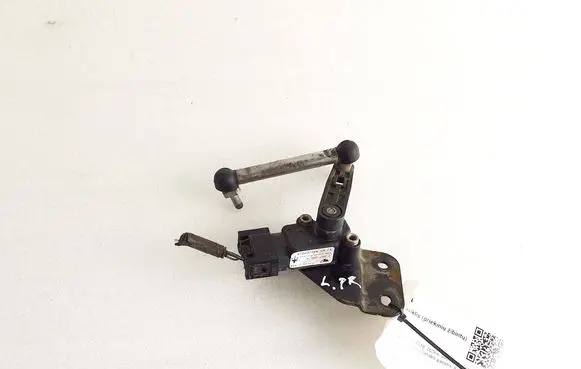 Maserati Levante Headlight/headlamp level sensor 670037526 15160300471