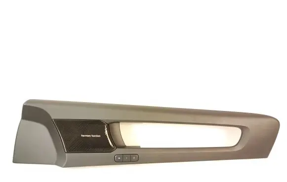 Volvo XC40 Front door speaker cover trim 32237428