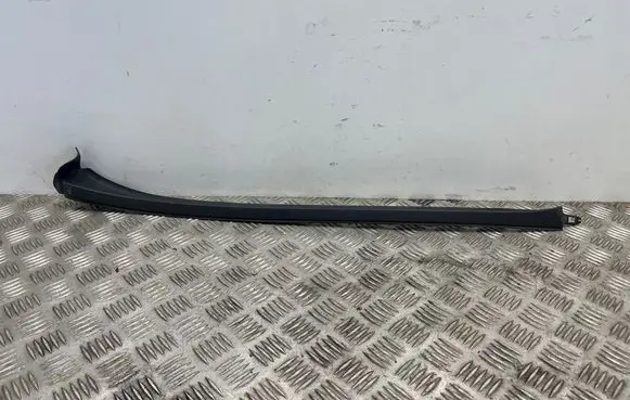 Mercedes-Benz CLA C118 X118 Windshield trim A1186904900