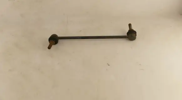 Nissan X-Trail T32 Front anti-roll bar/stabilizer link 