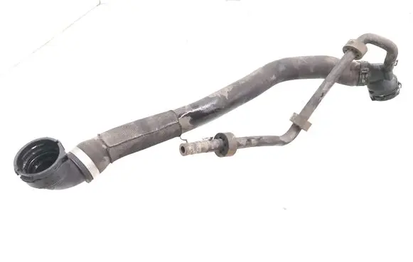 Volkswagen PASSAT B6 Engine coolant pipe/hose 3C0122101FB